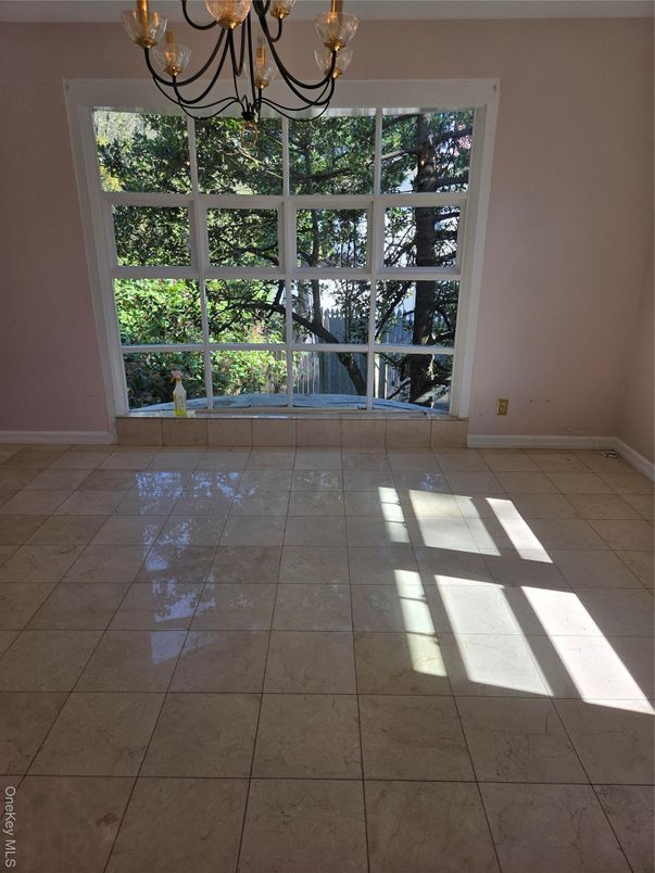 Chandelier, Empty room, Interior