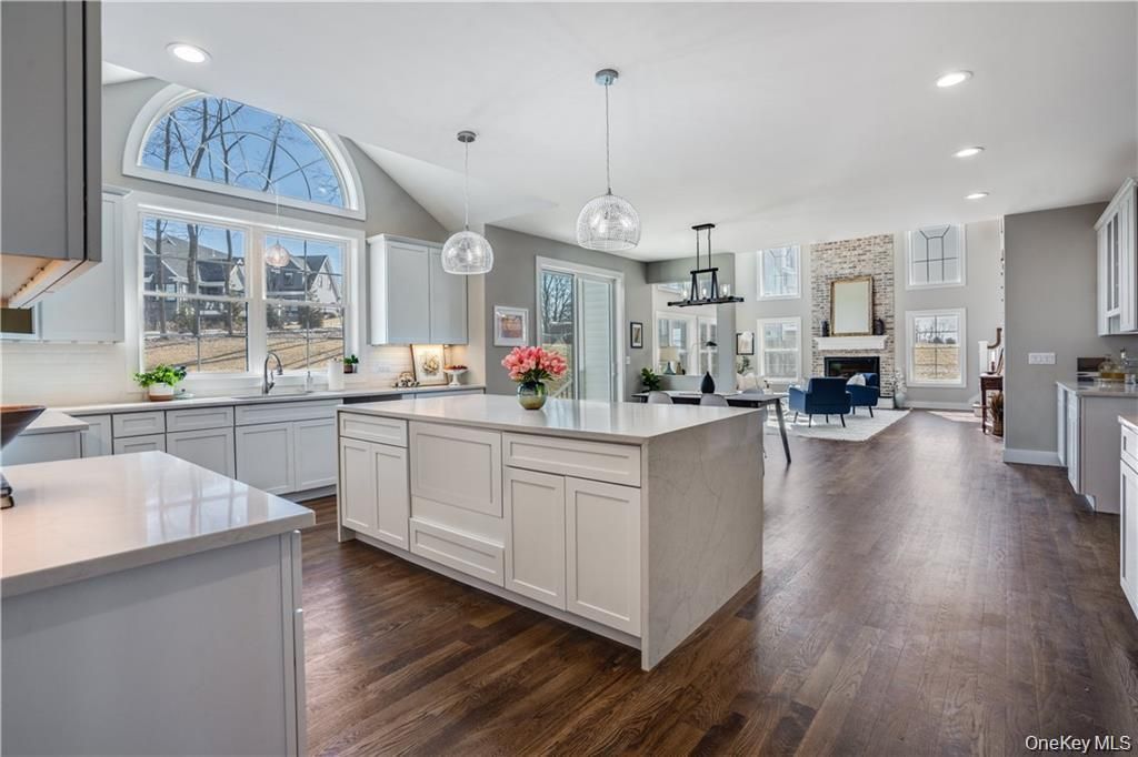 Fireplace, Interior, Kitchen, Pendant Lights, Recessed Lighting, Wood Texture Flooring