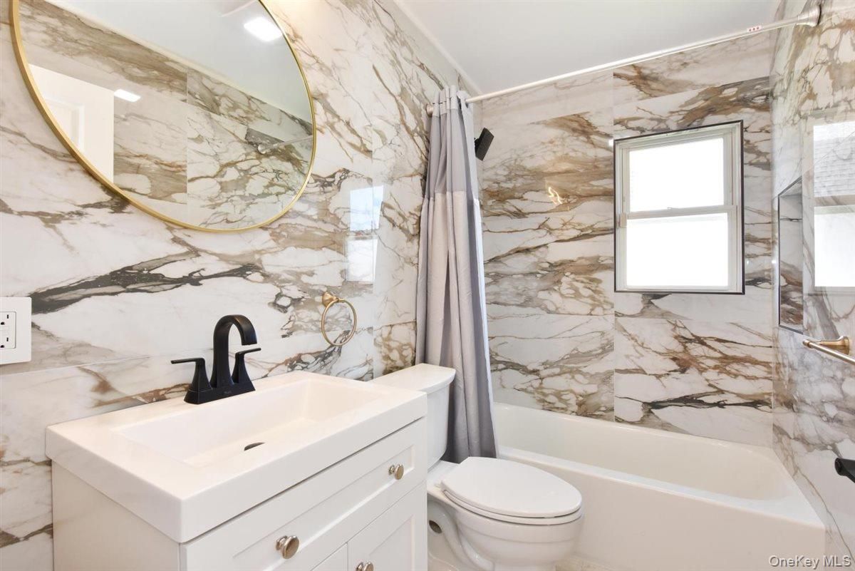Bathroom, Interior, Marble Walls