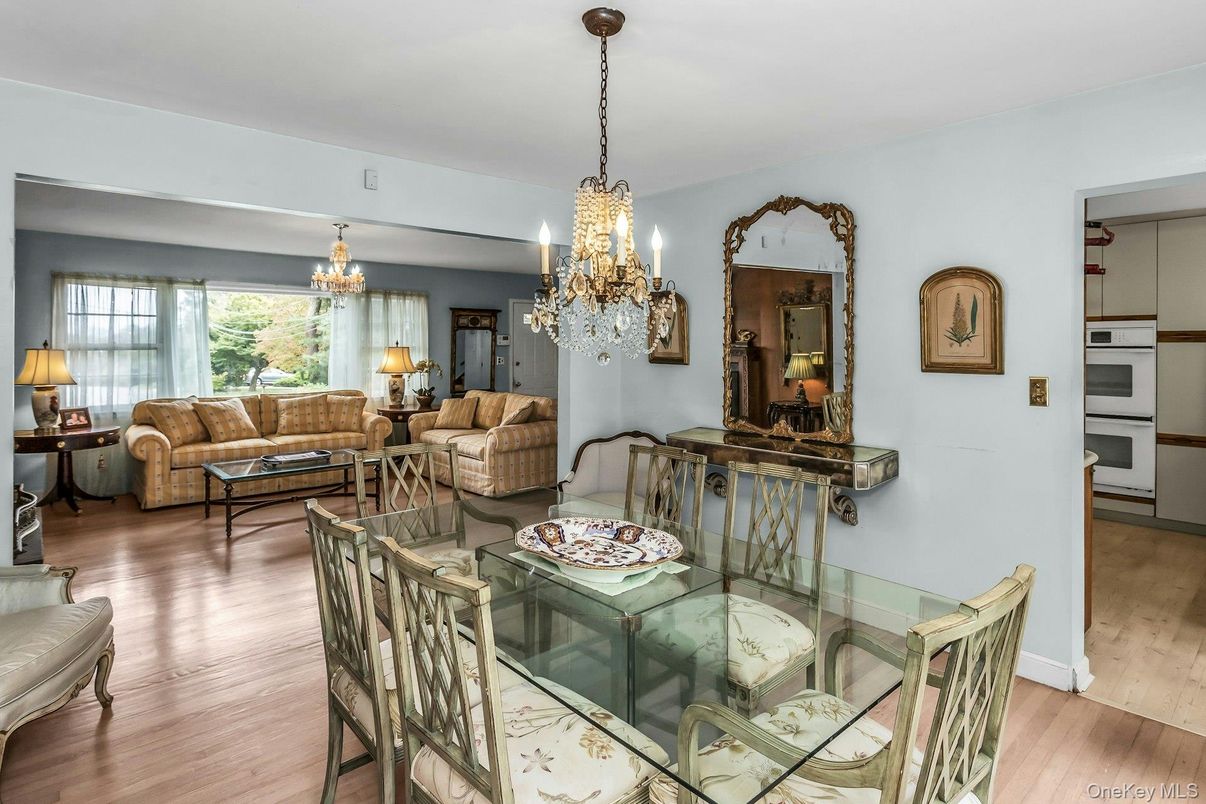 Chandelier, Dining room, Interior, Living room, Wood Texture Flooring