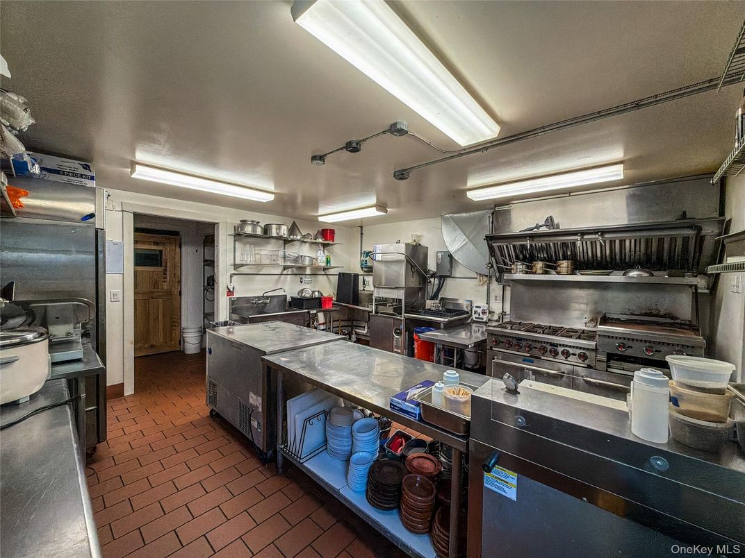Interior, Kitchen, Stainless Steel Appliances