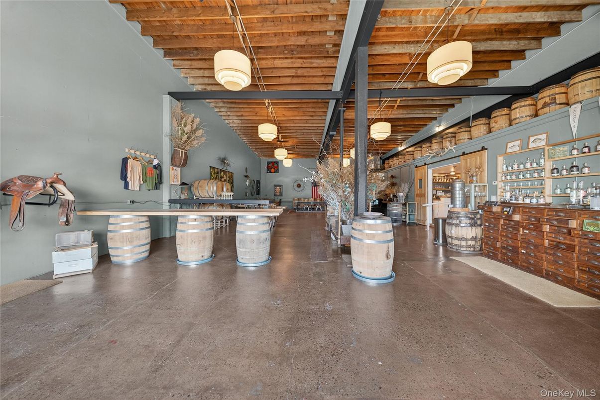 Interior, Wooden Beams