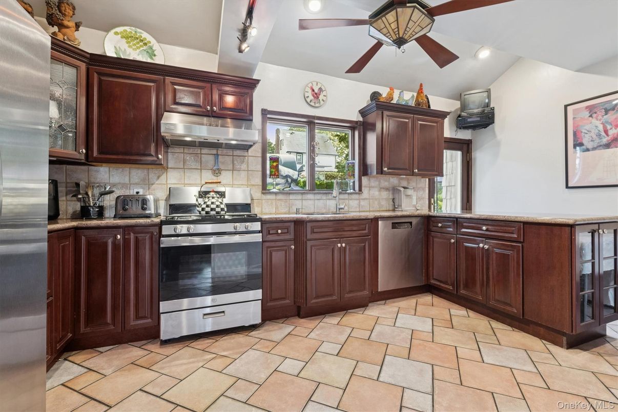 Interior, Kitchen, Recessed Lighting, Stainless Steel Appliances