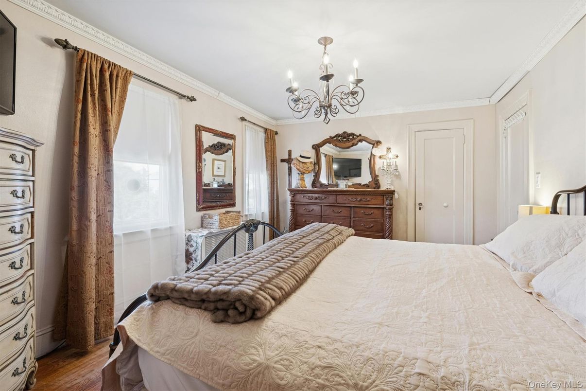 Bedroom, Chandelier, Interior, Wood Texture Flooring