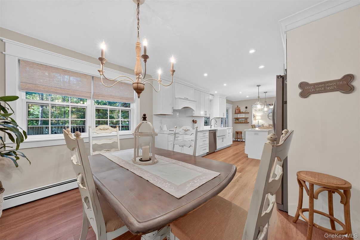 Chandelier, Dining room, Interior, Kitchen, Pendant Lights, Recessed Lighting, Wood Texture Flooring