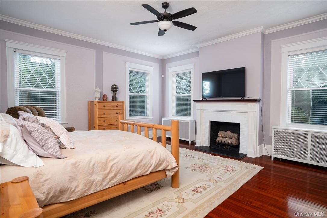 Bedroom, Fireplace, Interior, Wood Texture Flooring