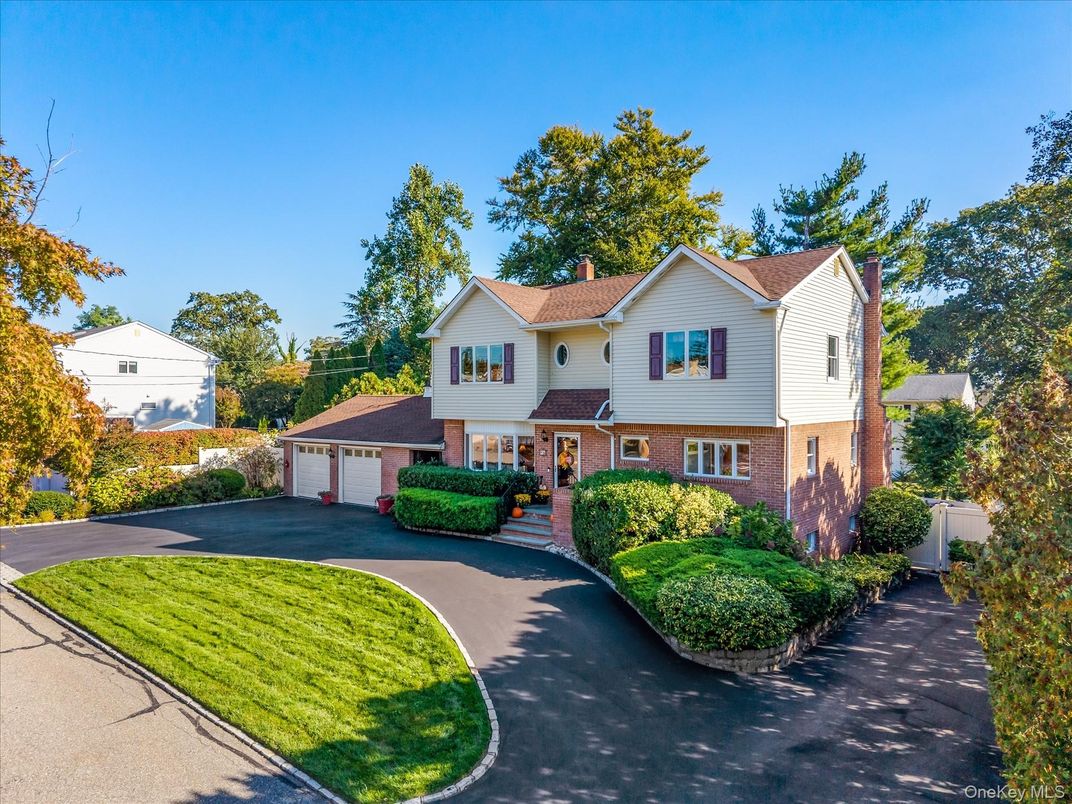 Attached, Exterior, Facade, Brick Facade, Farmhouse