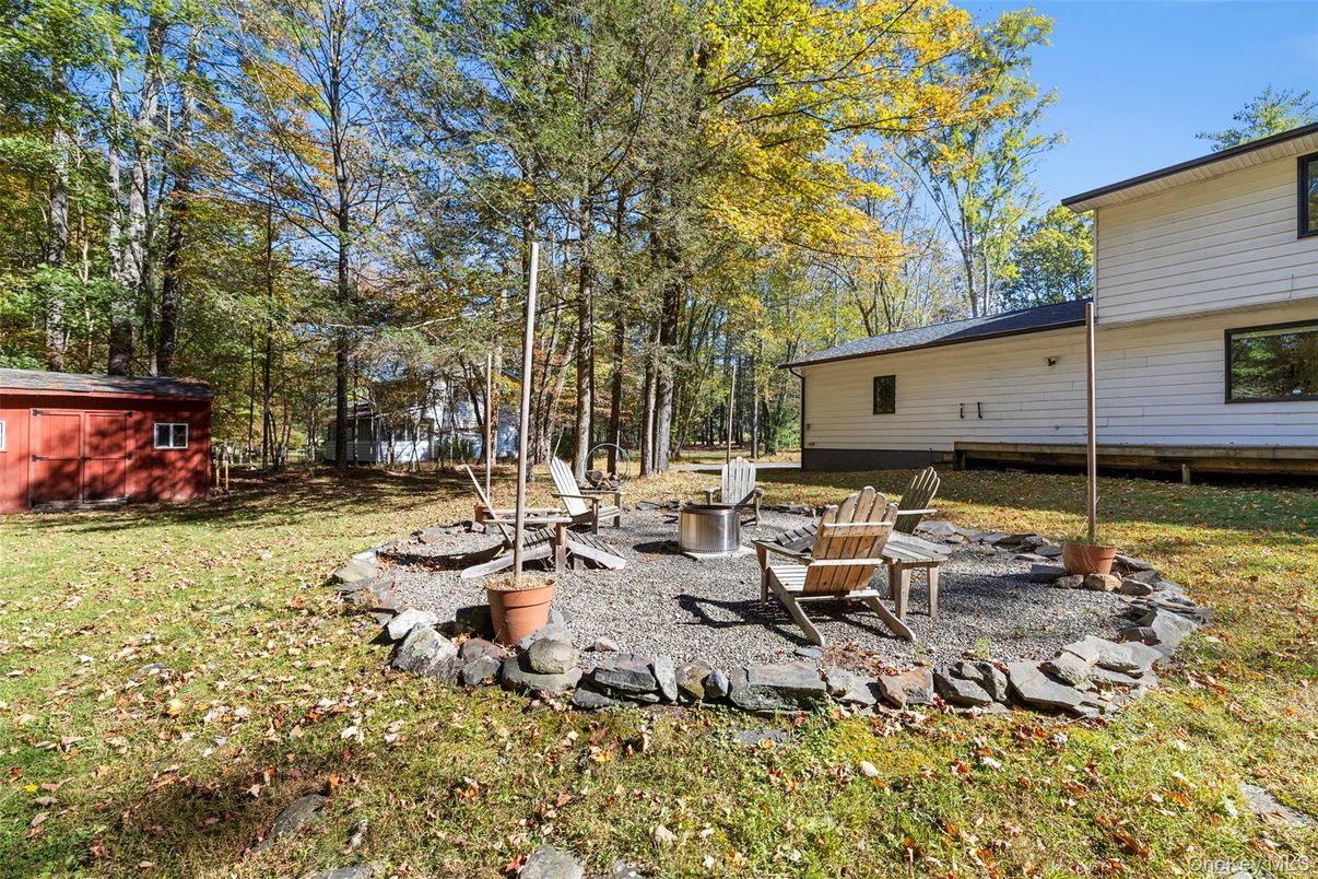 Backyard, Exterior, Hot Tub