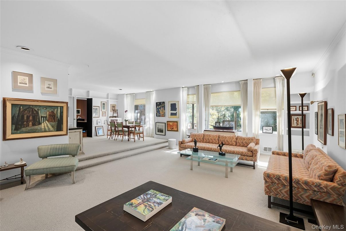 Dining room, Interior, Living room, Recessed Lighting