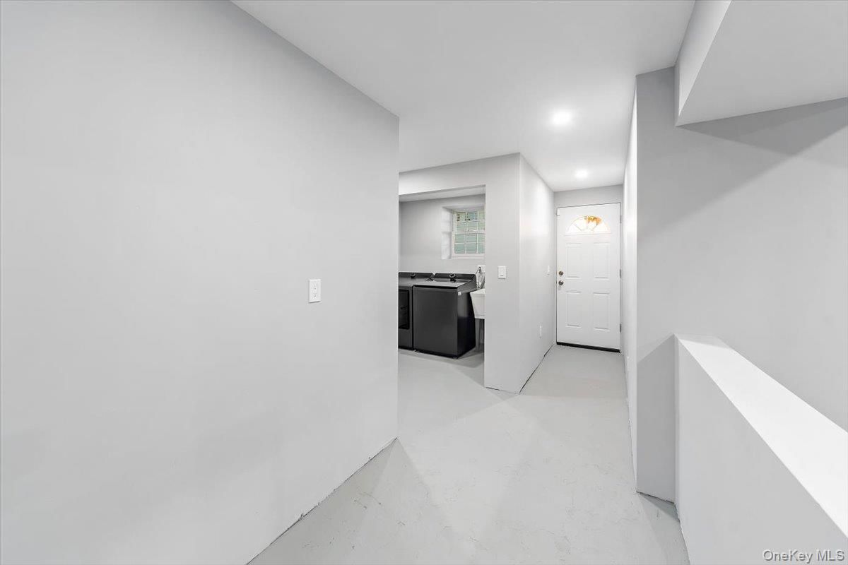 Interior, Recessed Lighting, Washer