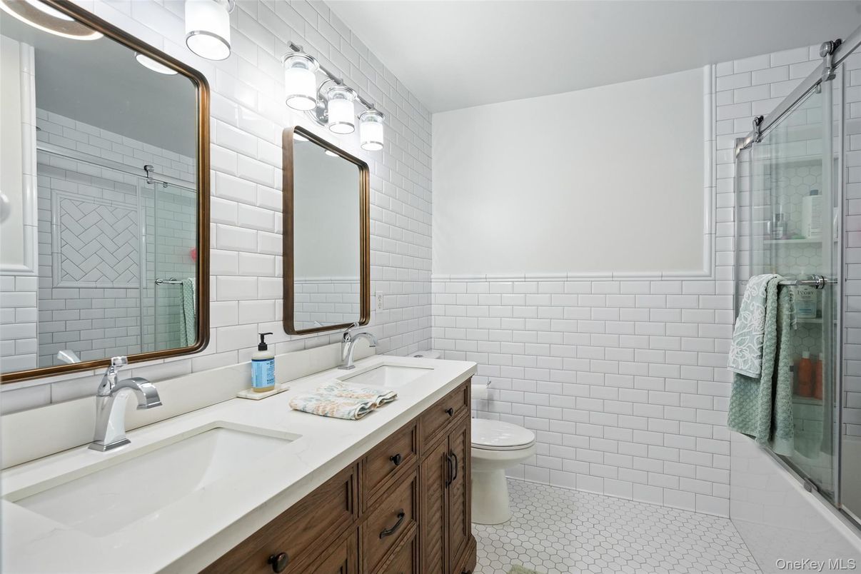 Bathroom, Dual Sink Vanities, Glass Shower, Interior