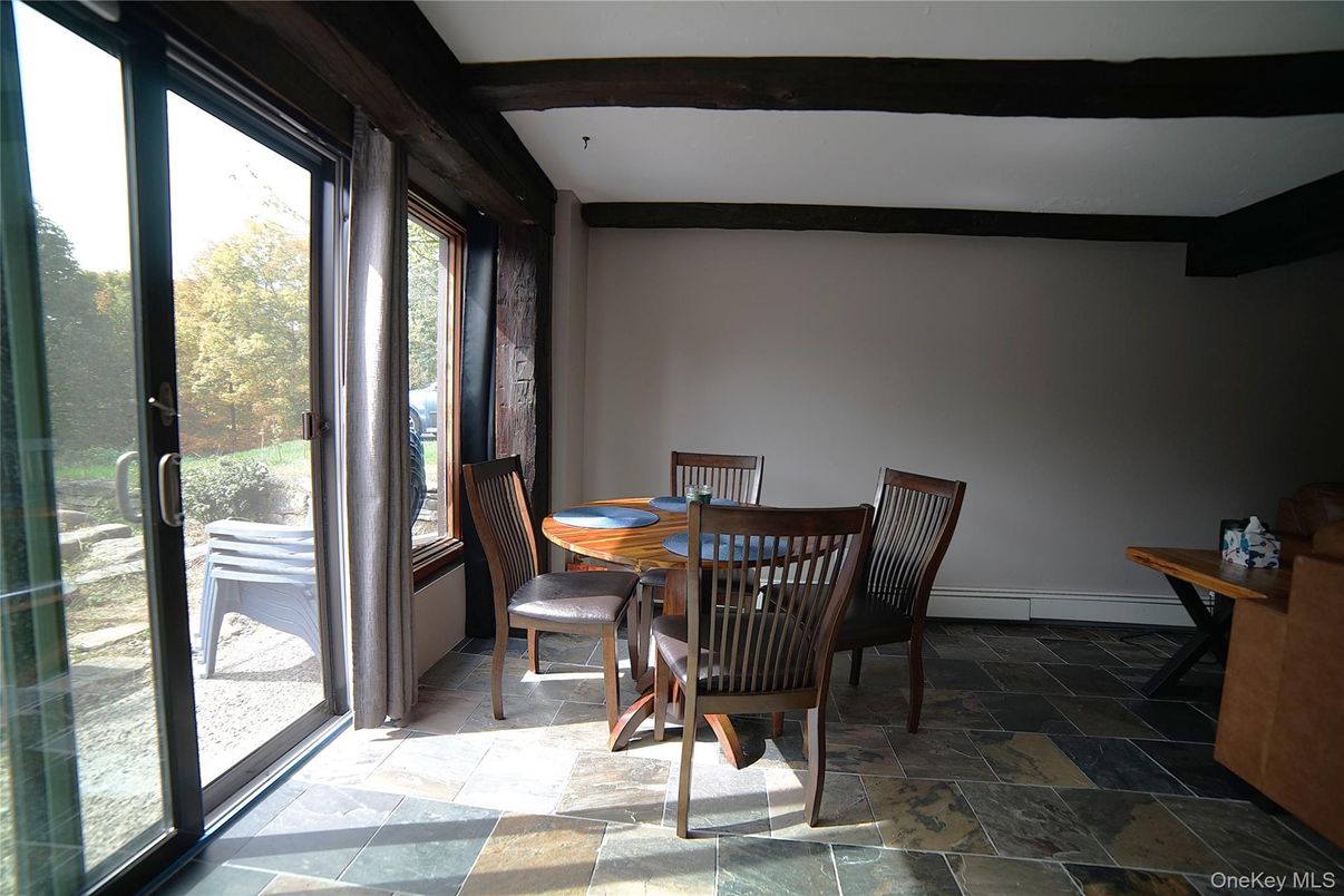 Dining room, Interior, Recessed Lighting, Wooden Beams