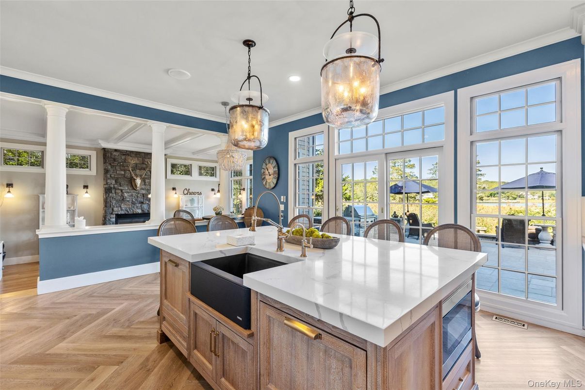 Dining room, Interior, Pendant Lights, Recessed Lighting, Wood Texture Flooring