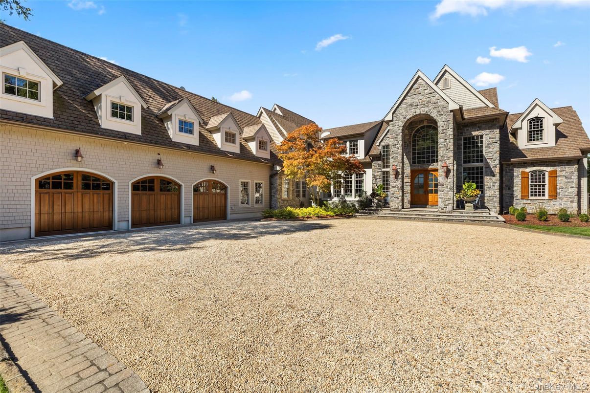 Attached, Backyard, Exterior, Facade, French Provincial