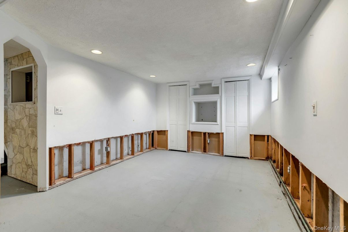 Interior, Recessed Lighting