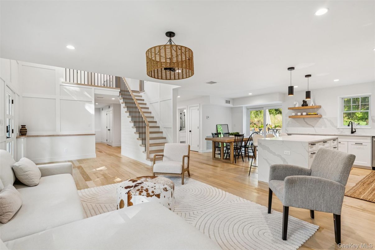 Dining room, Interior, Kitchen, Living room, Pendant Lights, Recessed Lighting, Wood Texture Flooring