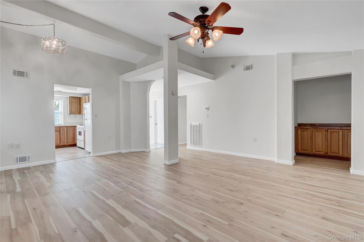 Empty room, Interior, Kitchen, Pendant Lights, Wood Texture Flooring