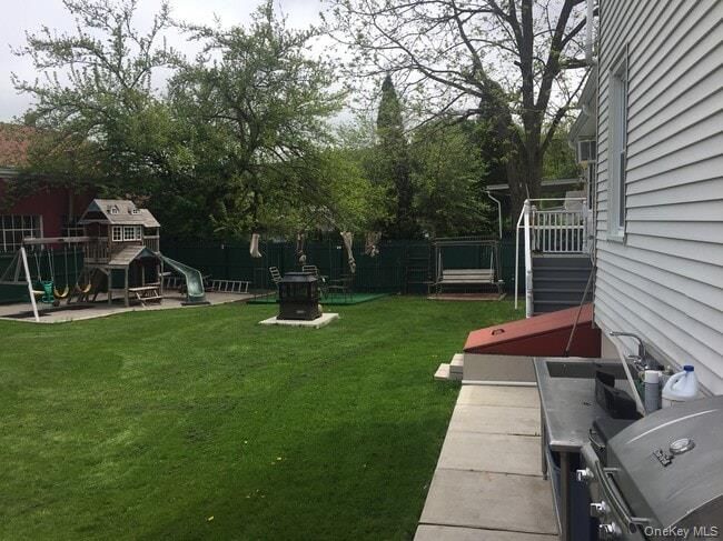 Backyard, Exterior, Playground
