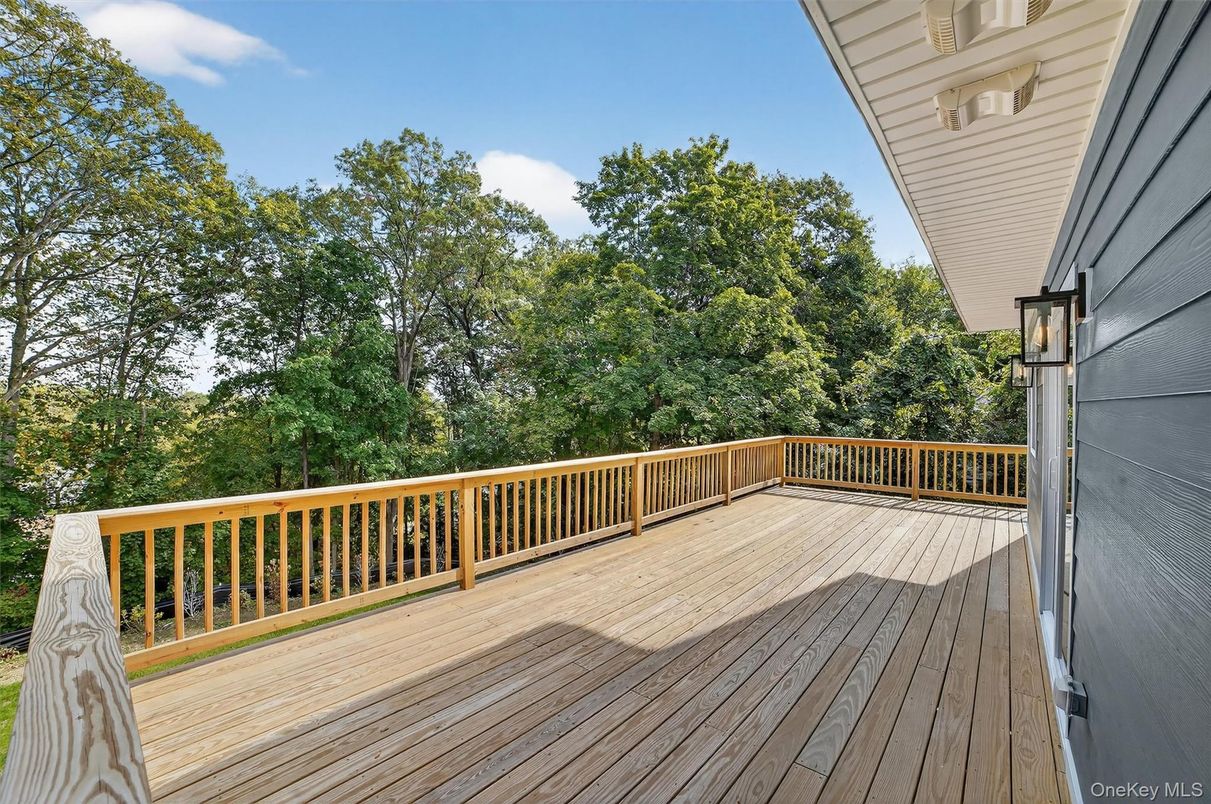 Exterior, Wood Texture Flooring
