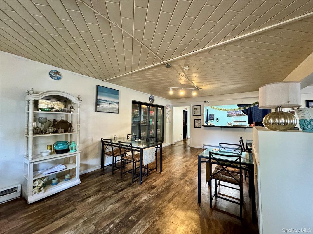 Dining room, Interior, Wood Texture Flooring