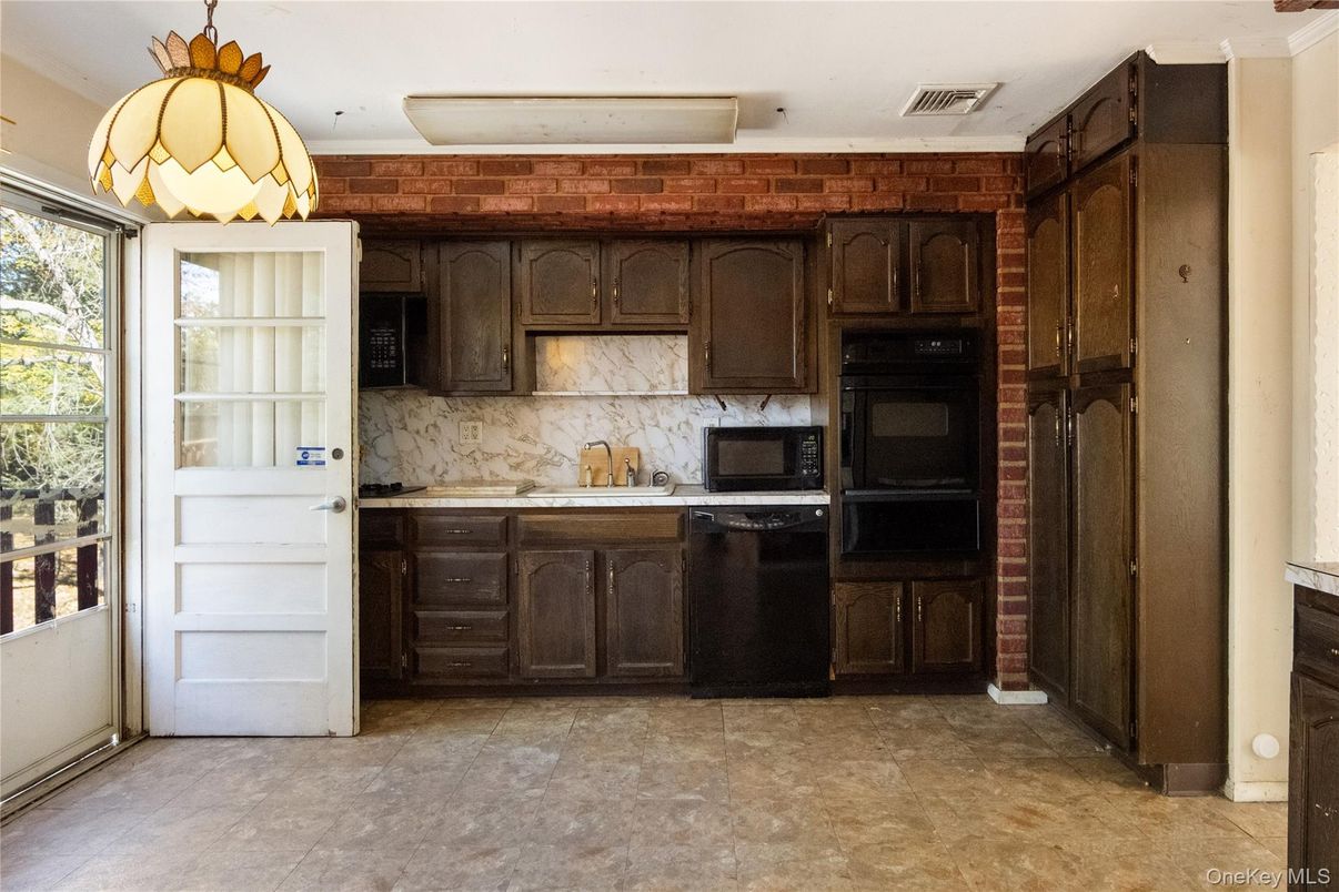 Interior, Kitchen, Marble Walls