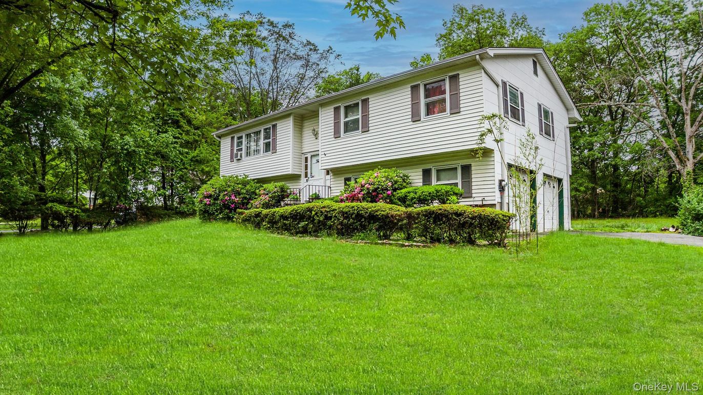 Attached, Backyard, Exterior, Facade, Raised Ranch