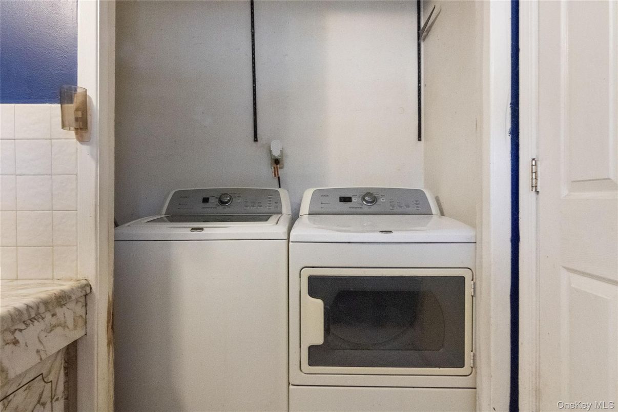 Interior, Utility Closets, Washer