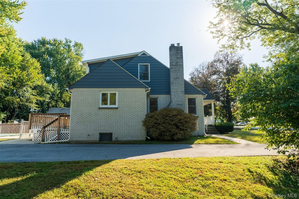 DE Listing image placeholder