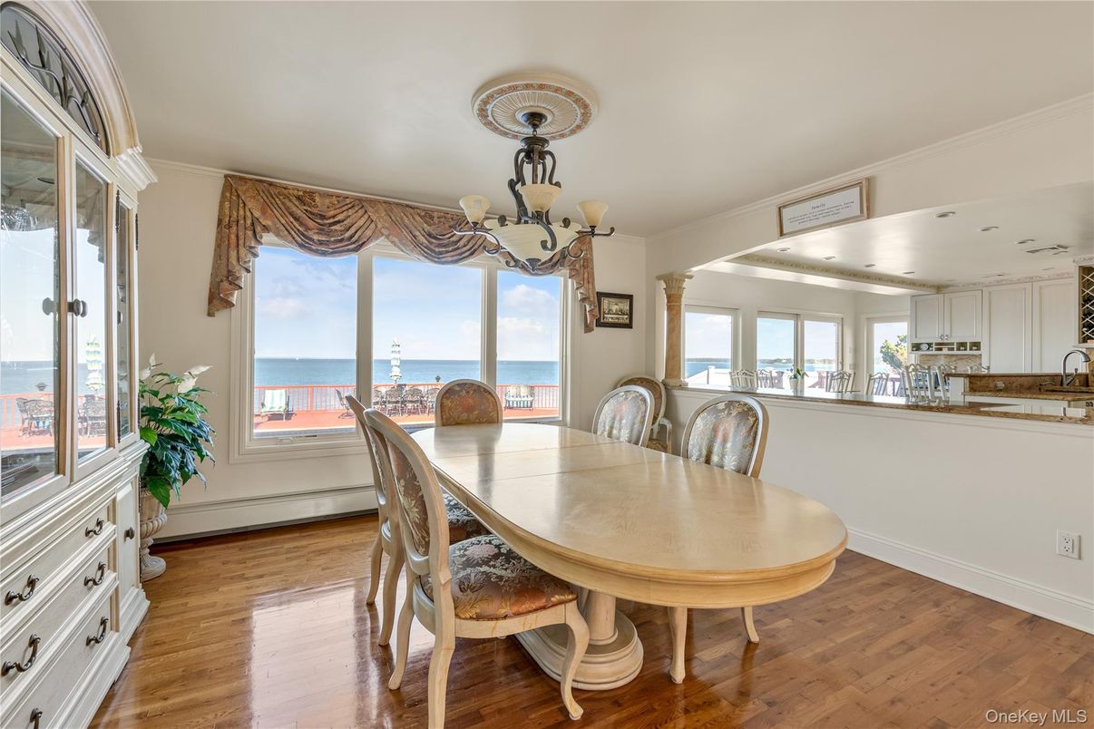 Chandelier, Dining room, Interior, Kitchen, Water, Wood Texture Flooring