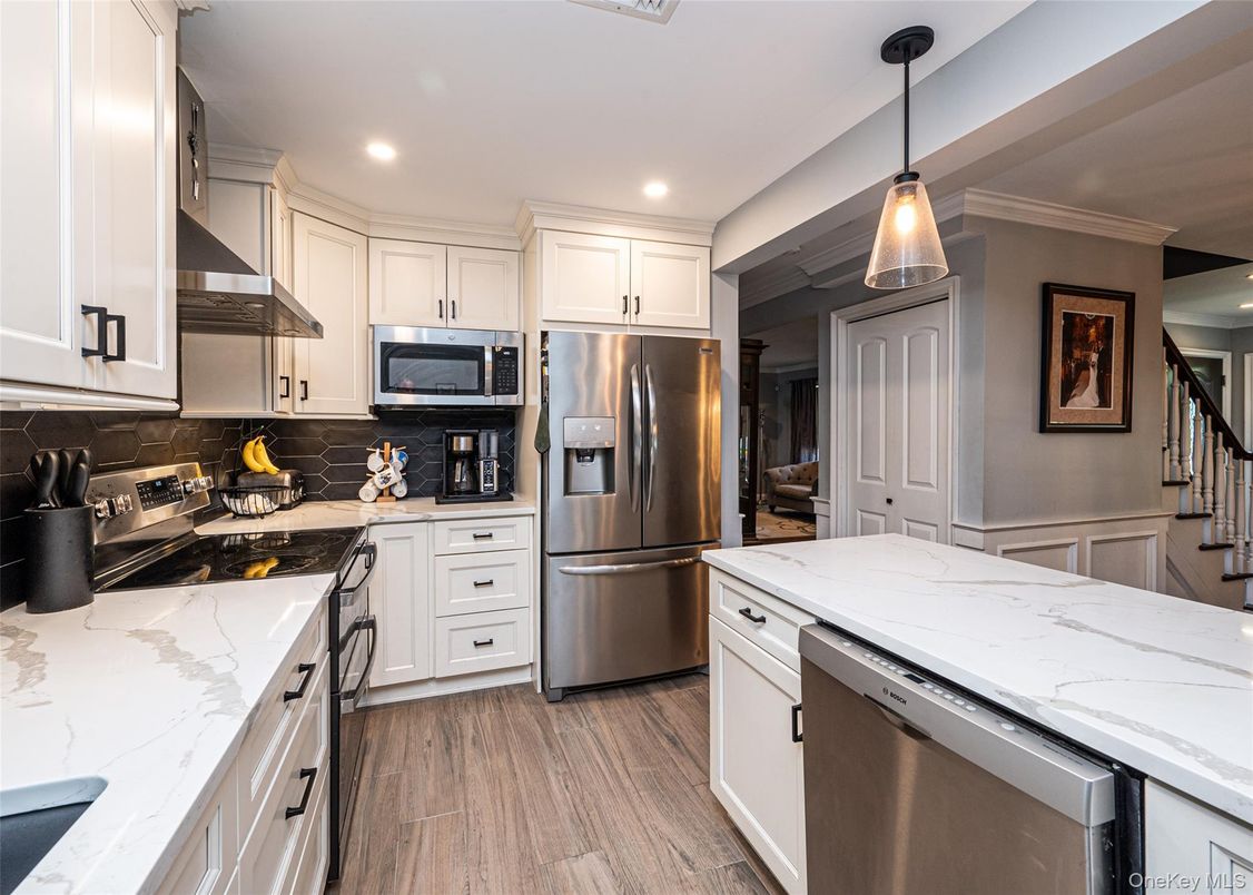 Interior, Kitchen, Pendant Lights, Recessed Lighting, Stainless Steel Appliances, Wood Texture Flooring