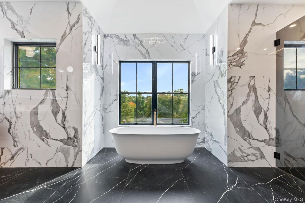 Bathroom, Free Standing Baths, Interior, Marble, Marble Walls
