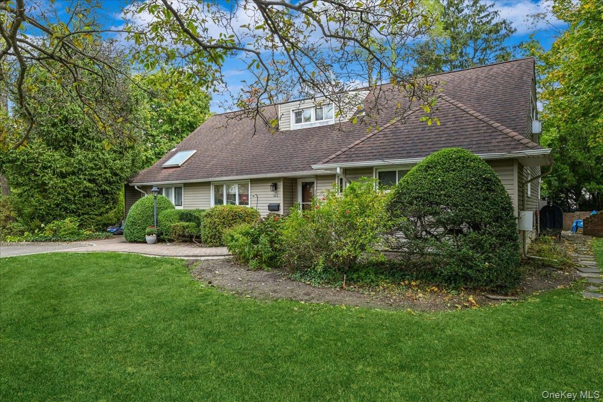 Backyard, Exterior, Facade, Cape Cod