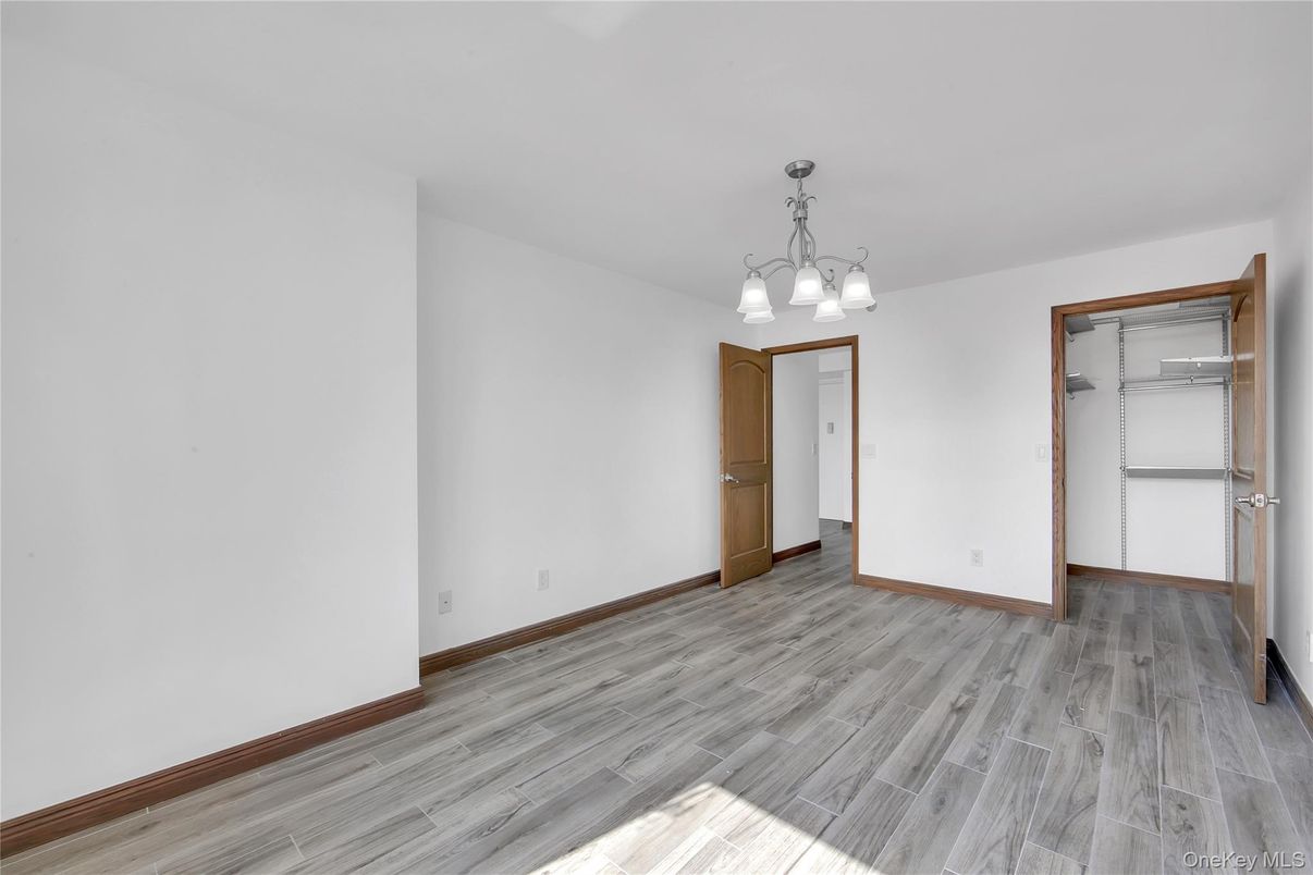Chandelier, Empty room, Interior, Wood Texture Flooring