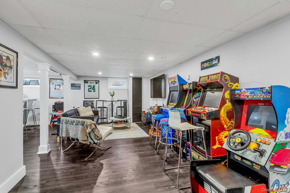 Game Room, Interior, Recessed Lighting, Wood Texture Flooring
