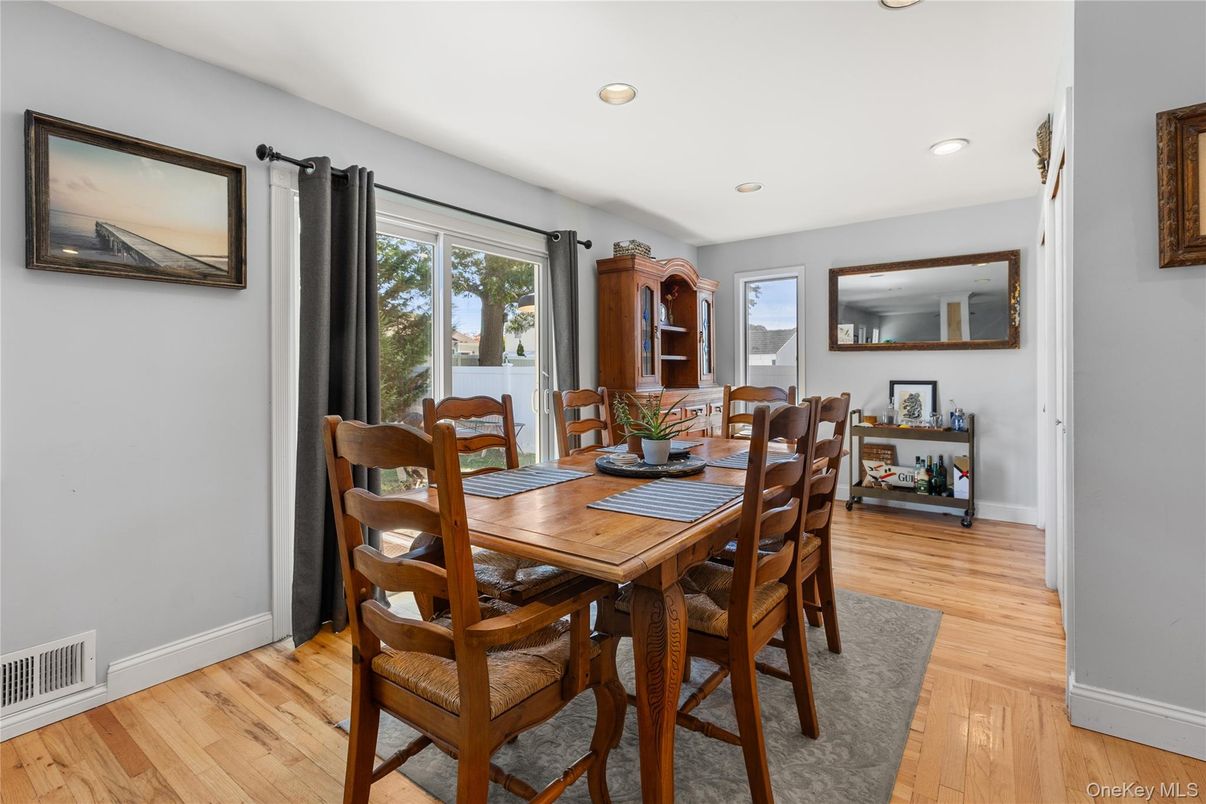 Dining room, Interior, Recessed Lighting, Wood Texture Flooring