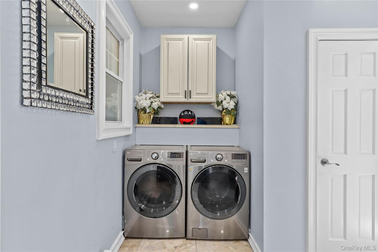 Interior, Recessed Lighting, Washer