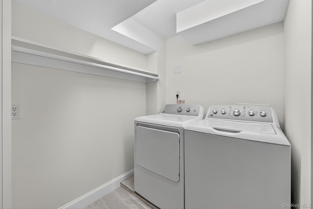 Interior, Utility Closets, Washer