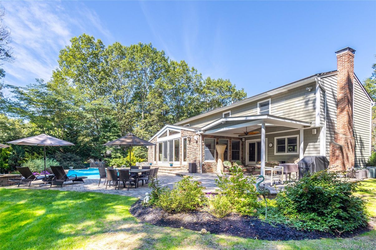 Backyard, Exterior, Pool