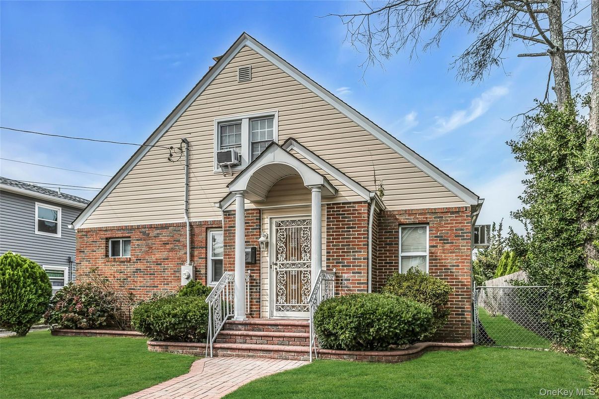 Exterior, Facade, Brick Facade, Tudor Revival