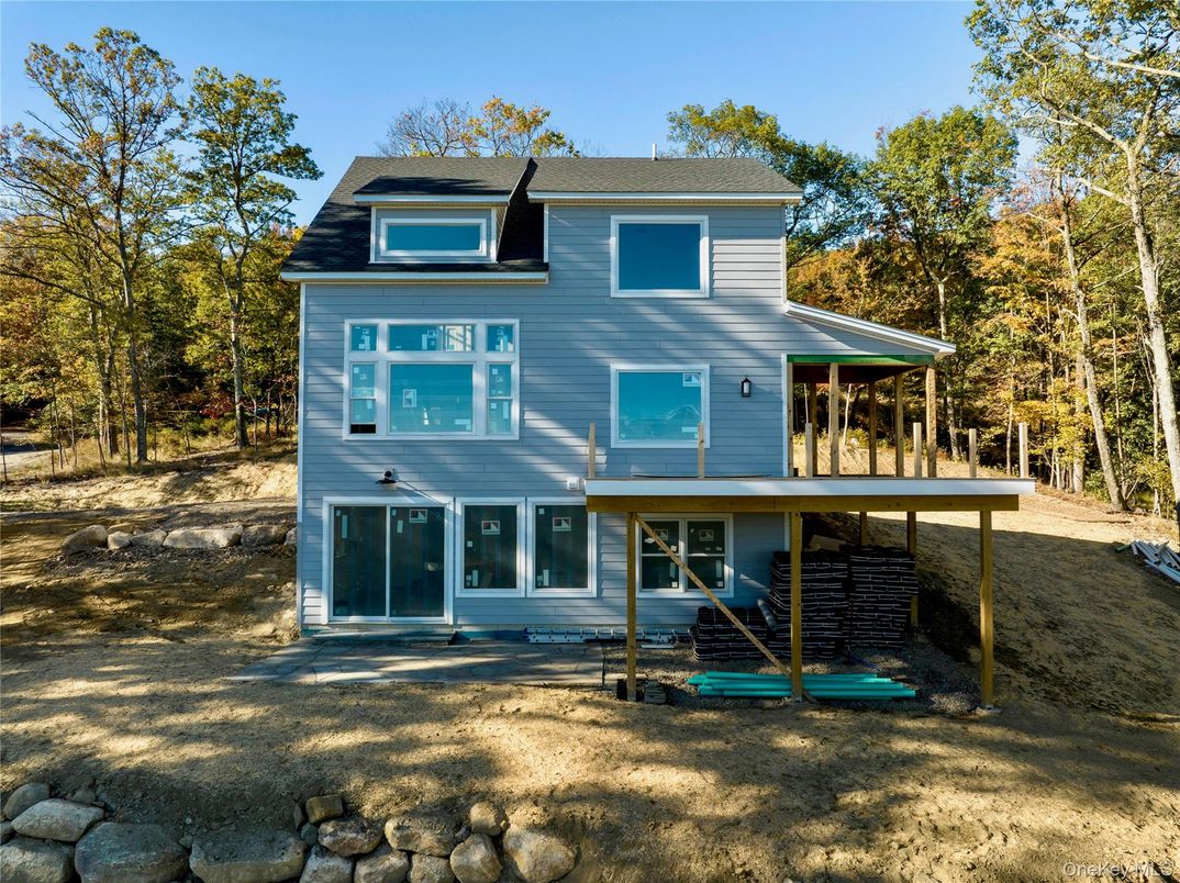 Backyard, Exterior, Facade, Queen Anne Victorian