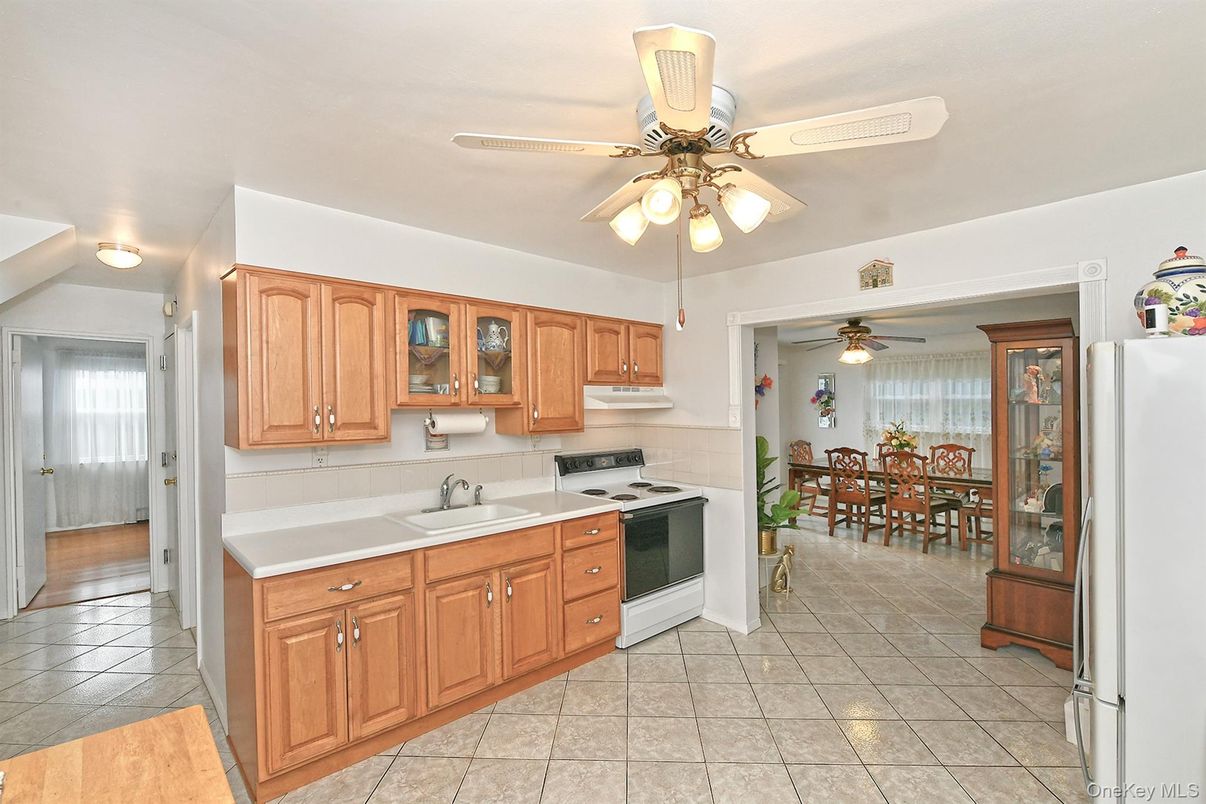 Dining room, Interior, Kitchen