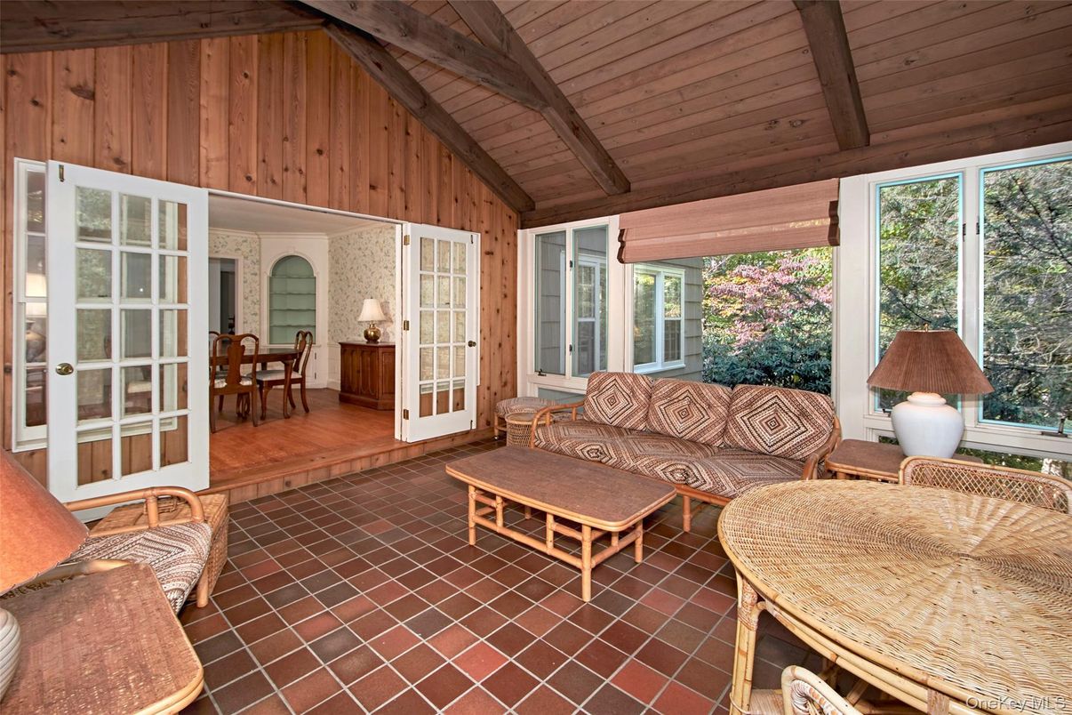 Dining room, Interior, Living room, Wooden Beams, Wooden Ceilings, Wood Texture Flooring, Wooden Walls