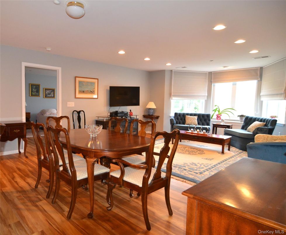Dining room, Interior, Living room, Recessed Lighting, Wood Texture Flooring
