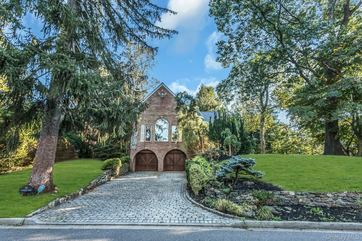 Backyard, Exterior, Facade, None