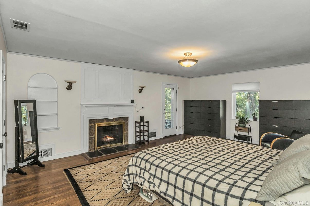 Bedroom, Fireplace, Interior, Wood Texture Flooring