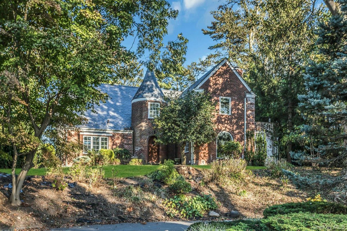 Exterior, Facade, Brick Facade, Tudor Revival