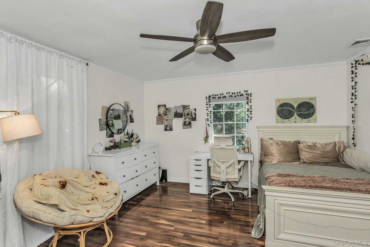 Bedroom, Home Office, Interior, Wood Texture Flooring