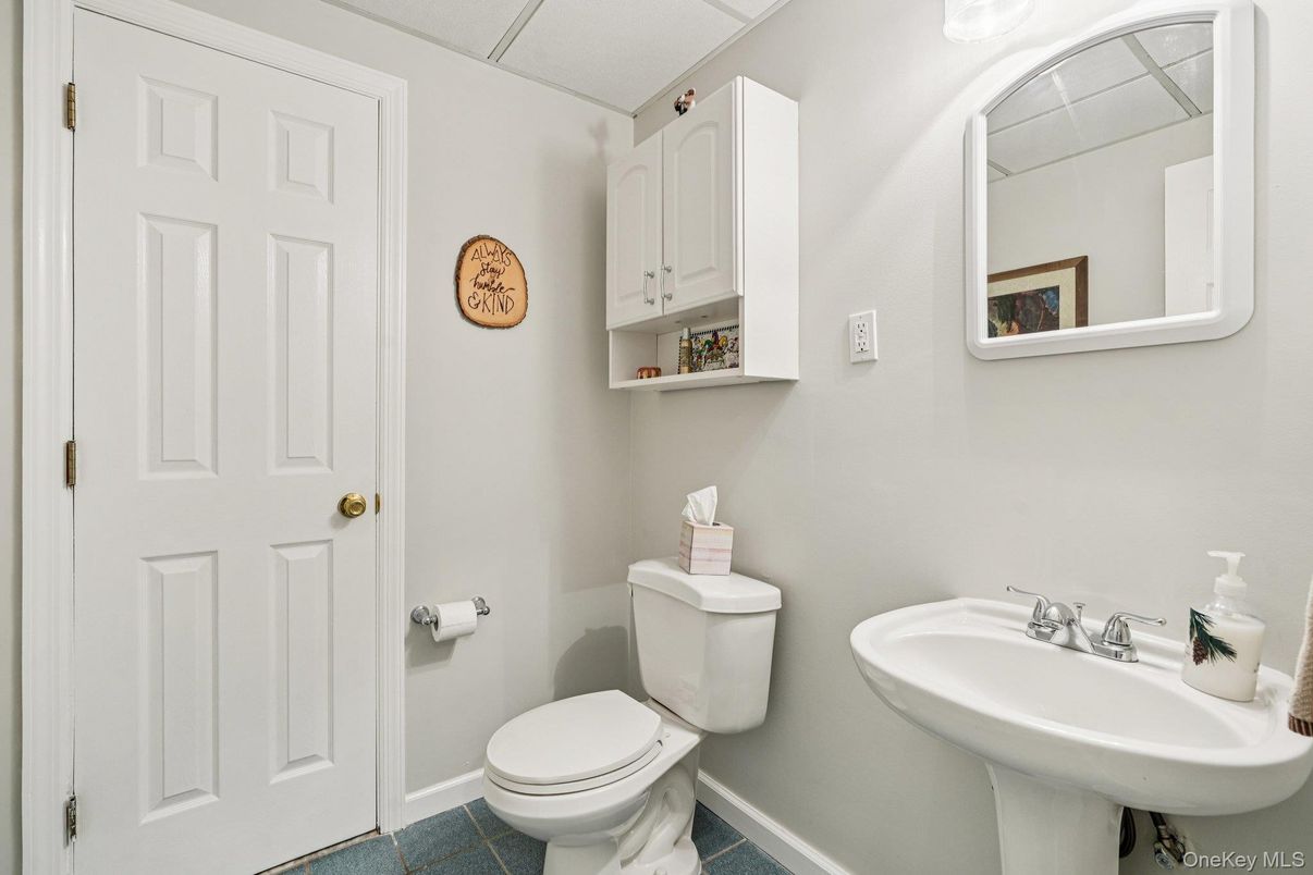 Bathroom, Interior