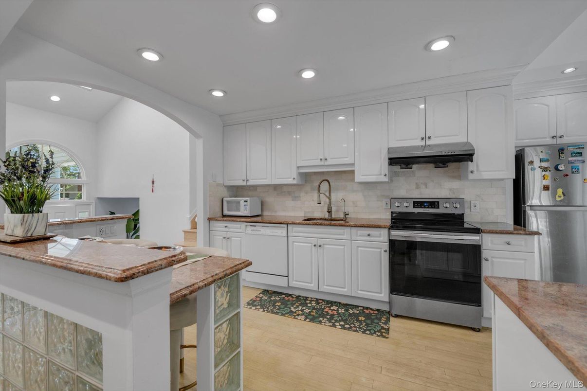 Interior, Kitchen, Recessed Lighting, Stainless Steel Appliances, Wood Texture Flooring