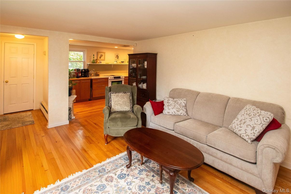 Interior, Kitchen, Living room, Recessed Lighting, Wood Texture Flooring